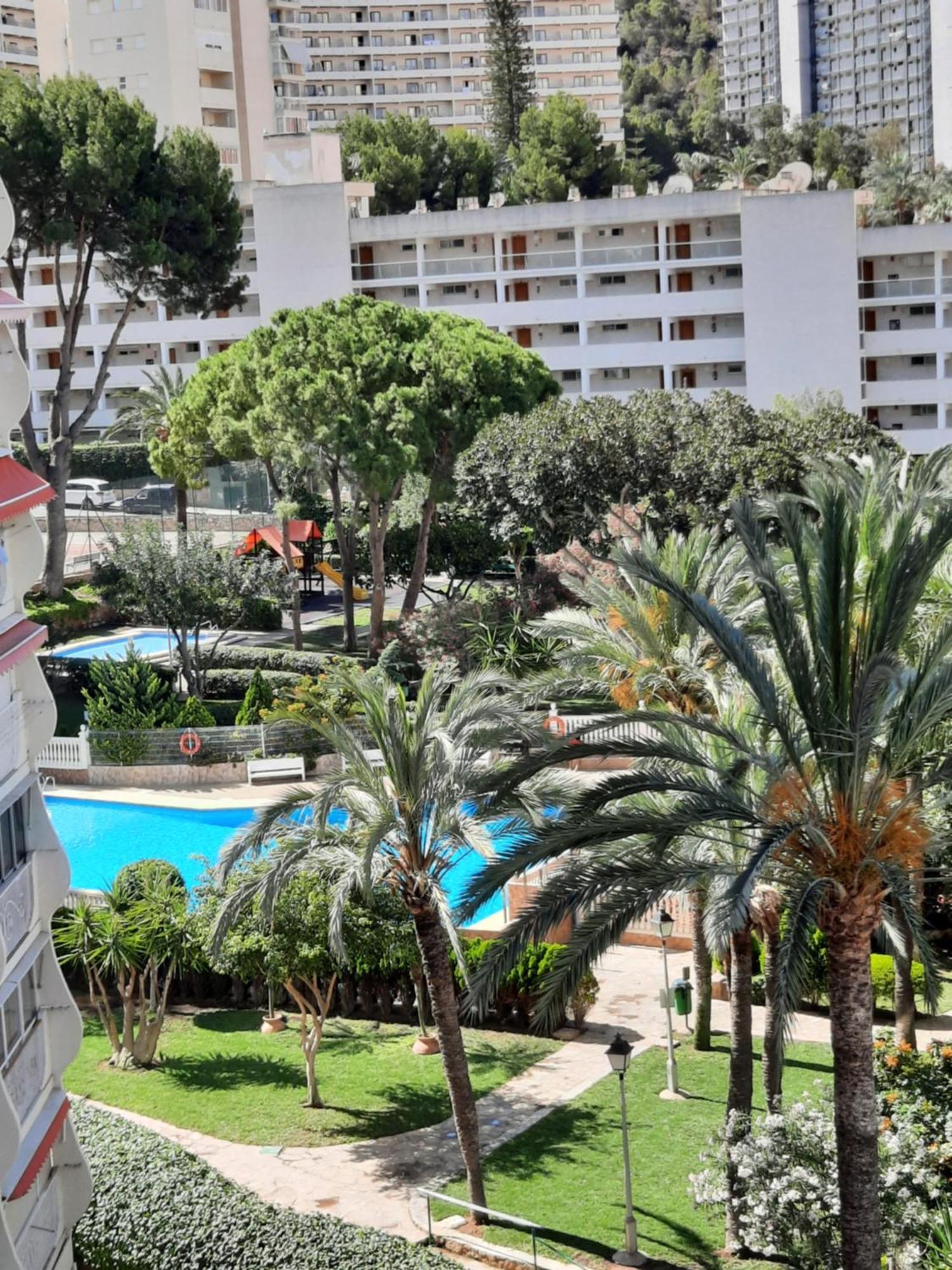 Playmon Holiday Apartment Benidorm Exterior photo